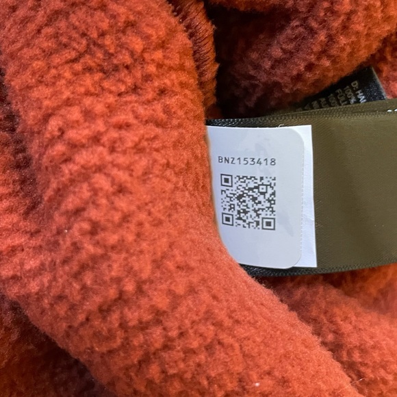 The North Face Men’s Carbondale 1/4 Snap Fleece Hoodie - Picture 6 of 7